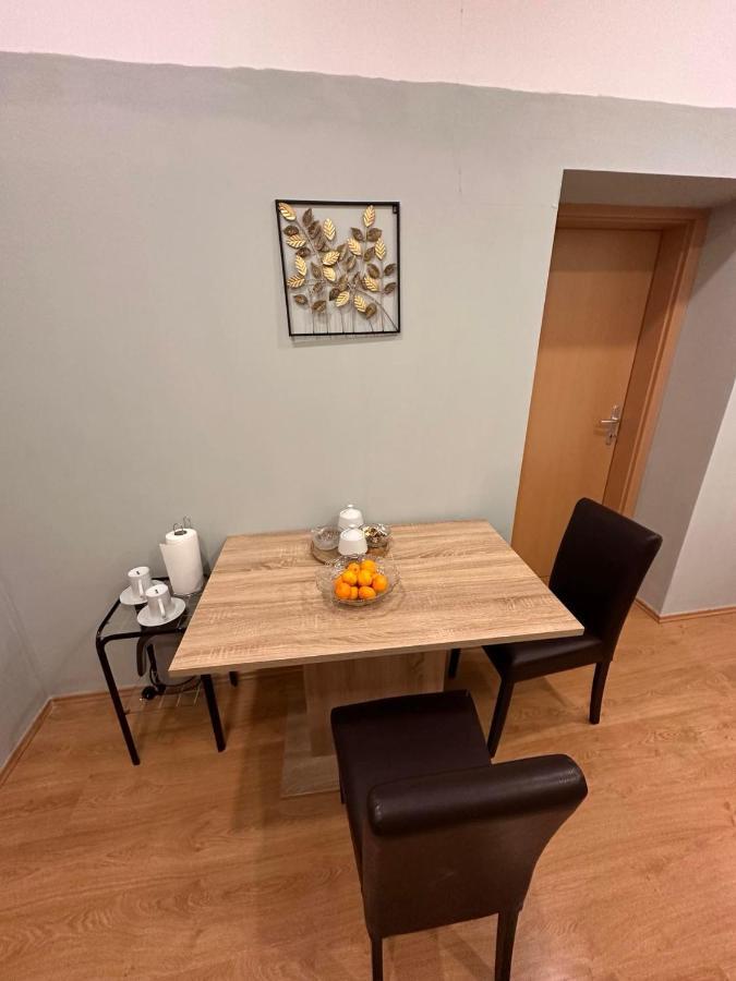 Rooms Gollner Zagreb Exteriör bild